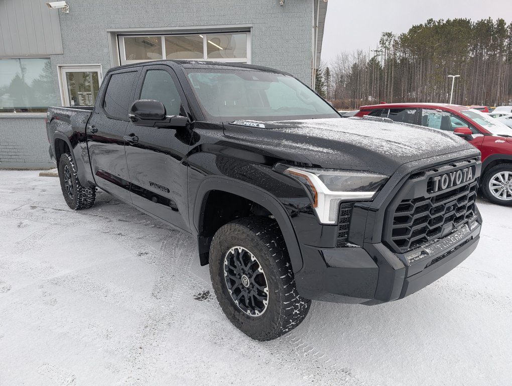 Toyota Tundra Limited Hybrid, GARANTIE JUSQU EN 2027, 2022 à Magog, Québec - 1 - w1024h768px