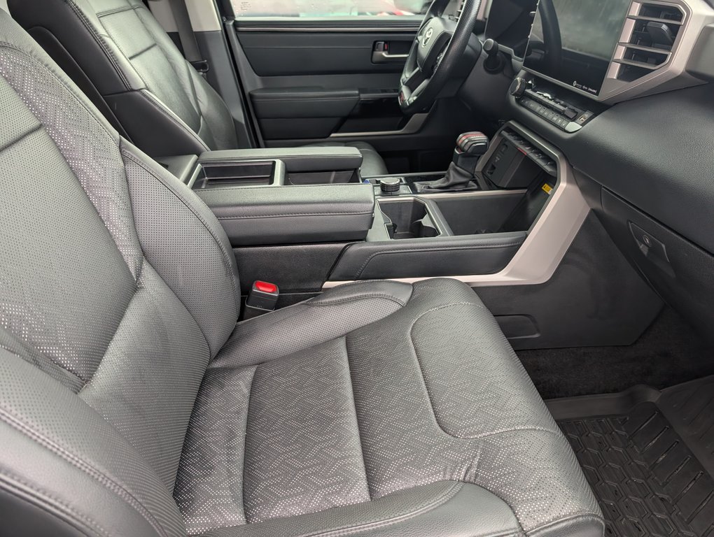 Toyota Tundra Limited Hybrid, GARANTIE JUSQU EN 2027, 2022 à Magog, Québec - 9 - w1024h768px