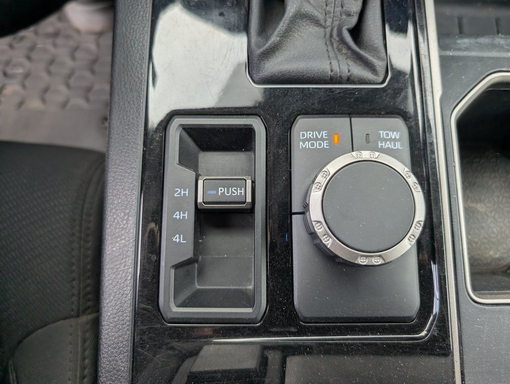 Toyota Tundra SR5 BOITE LONGUE, 4X4 2022 à Magog, Québec - 17 - w1024h768px
