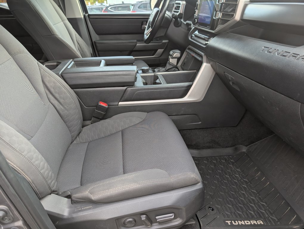 Toyota Tundra SR5 BOITE LONGUE, 4X4 2022 à Magog, Québec - 10 - w1024h768px