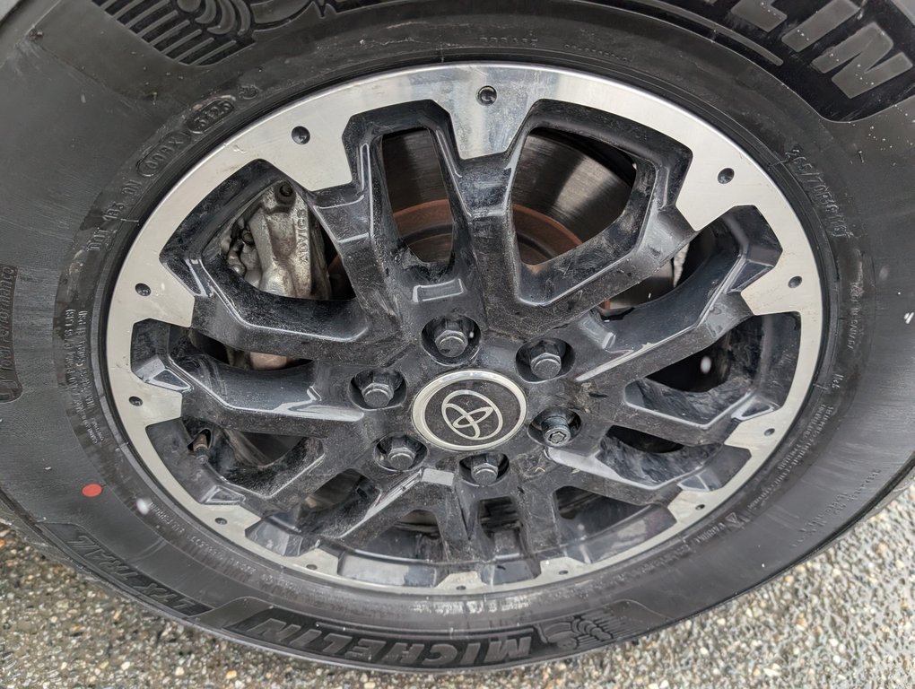 Toyota Tundra TRD OFF ROAD, 4X4, 2024 à Magog, Québec - 23 - w1024h768px