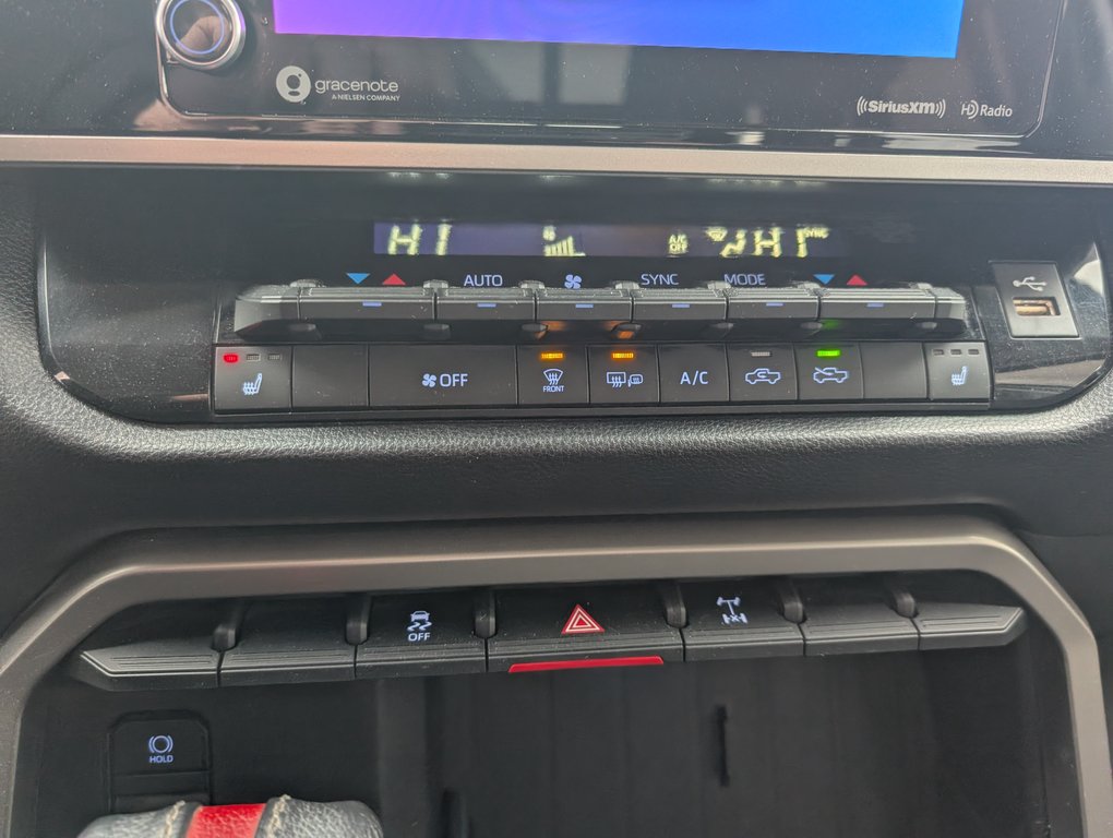 Toyota Tundra TRD OFF ROAD, 4X4, 2024 à Magog, Québec - 16 - w1024h768px