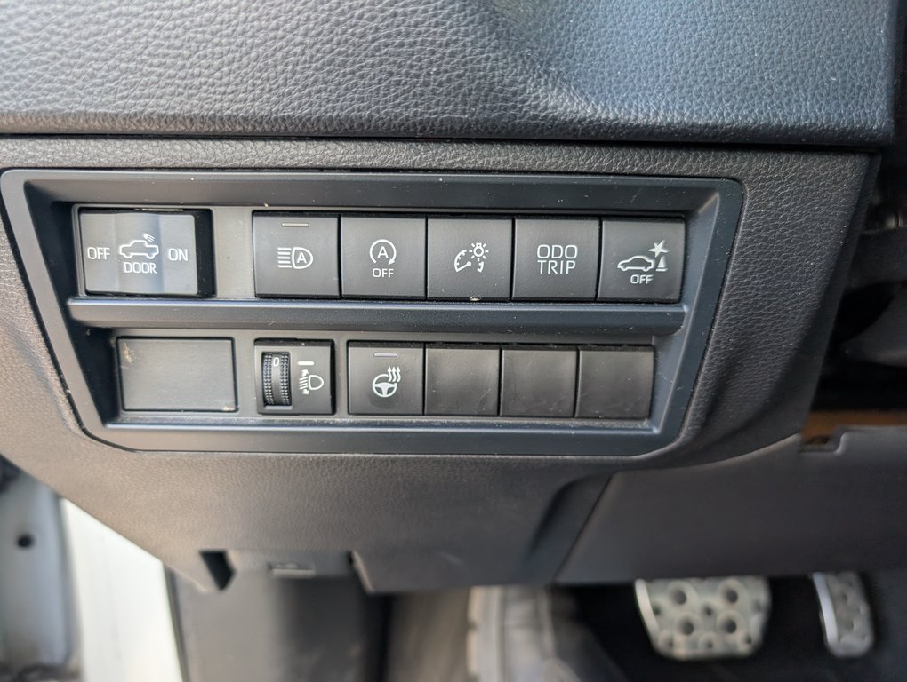 Toyota Tundra TRD SPORT CREWMAX, GARANTIE JUSQU EN 2028, 2024 à Magog, Québec - 26 - w1024h768px