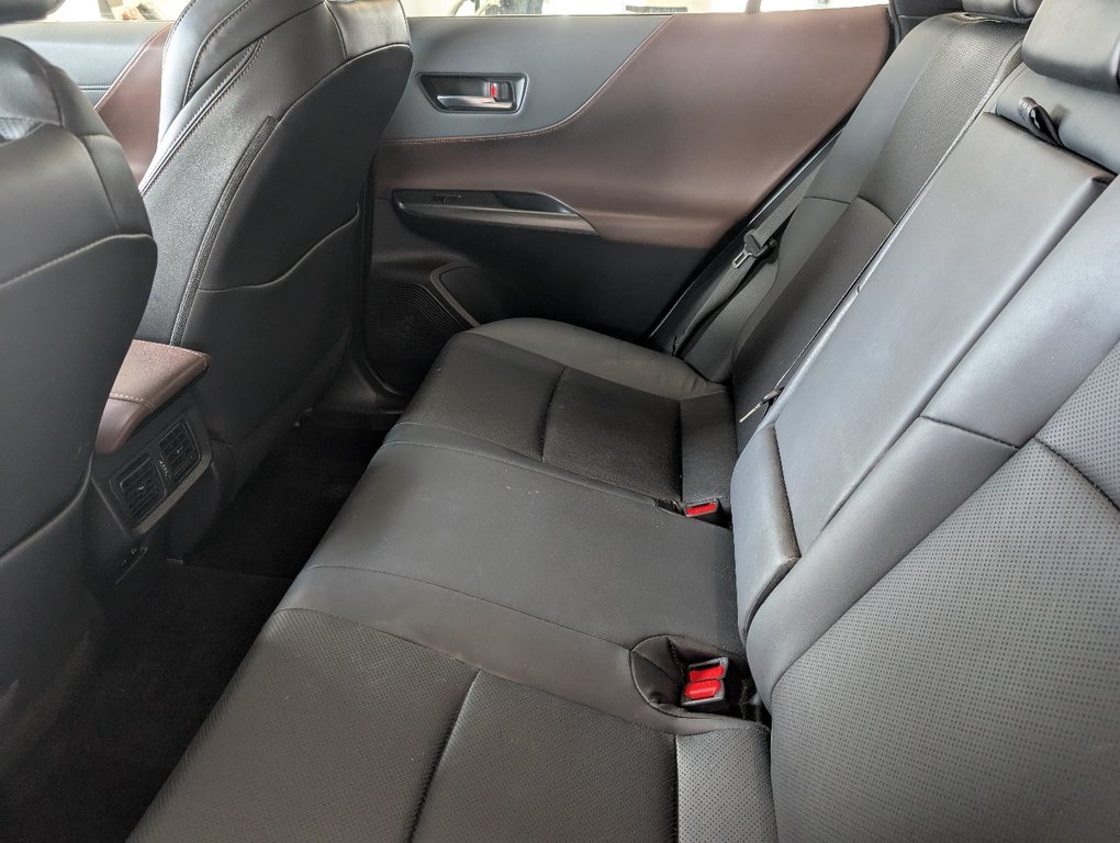 Toyota Venza LIMITED AWD, 2021 à Magog, Québec - 12 - w1024h768px