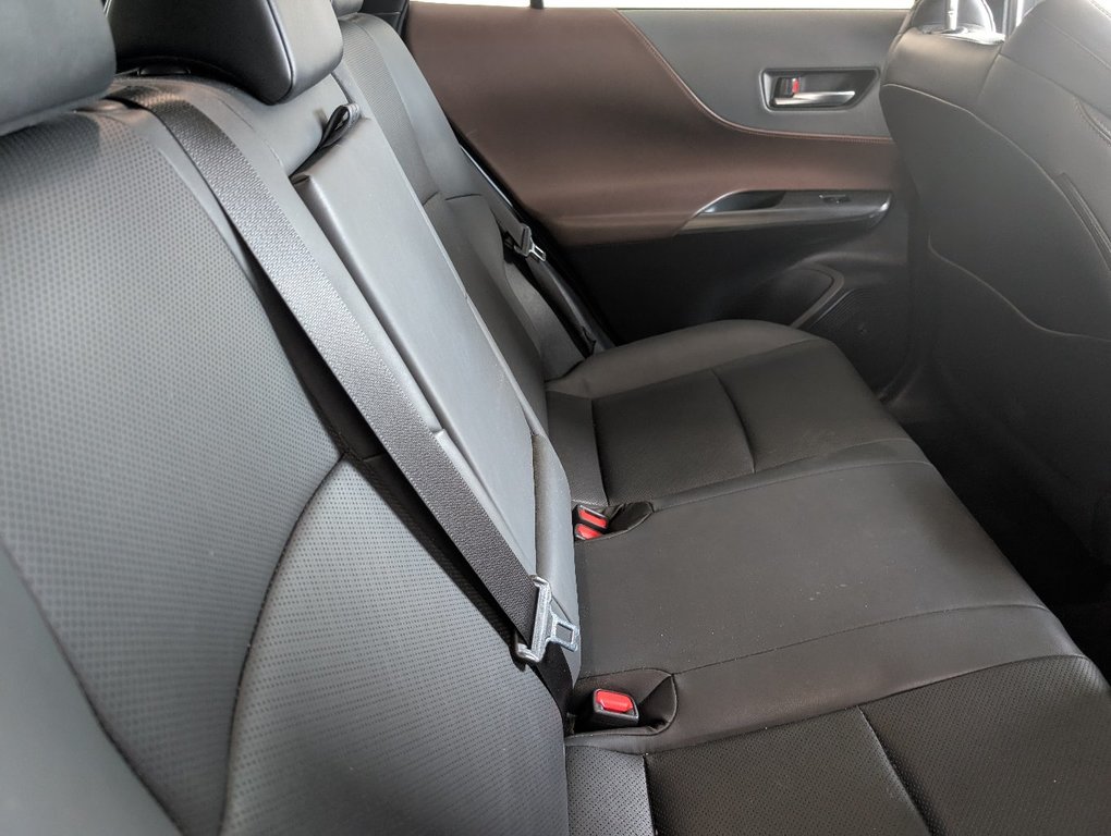 Toyota Venza LIMITED AWD, 2021 à Magog, Québec - 8 - w1024h768px