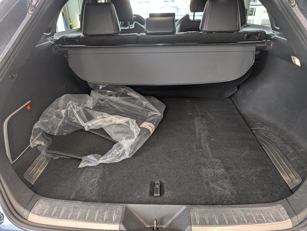 Toyota Venza LIMITED AWD, 2021 à Magog, Québec - 7 - w1024h768px