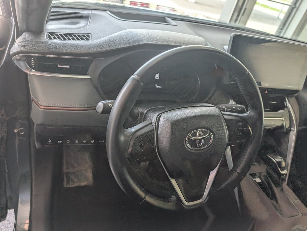 Toyota Venza LIMITED AWD, 2021 à Magog, Québec - 14 - w1024h768px