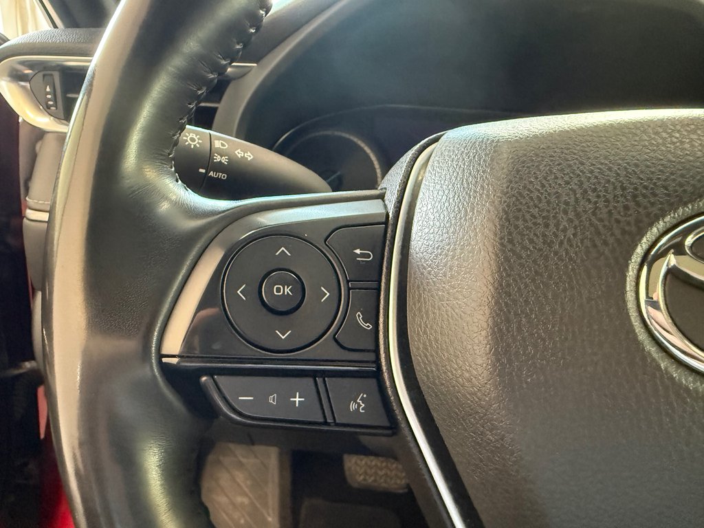 Toyota Venza Limited 2021 à Magog, Québec - 16 - w1024h768px
