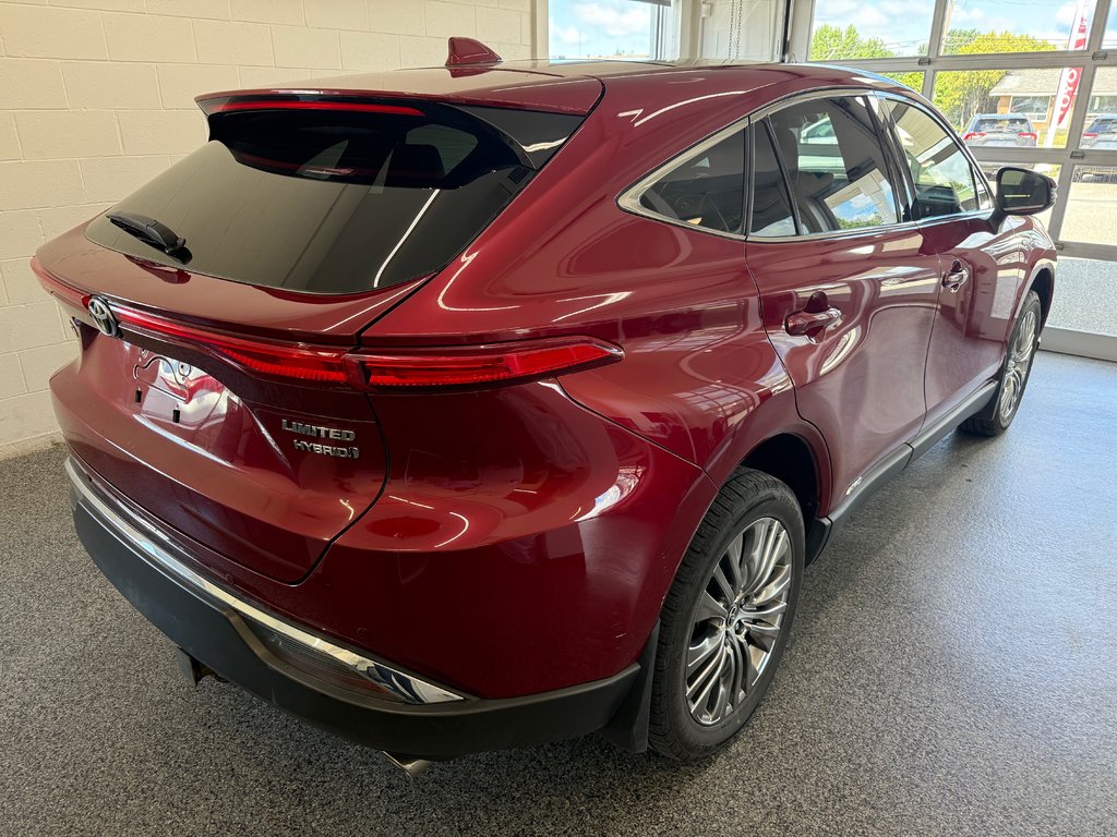 Toyota Venza Limited 2021 à Magog, Québec - 2 - w1024h768px