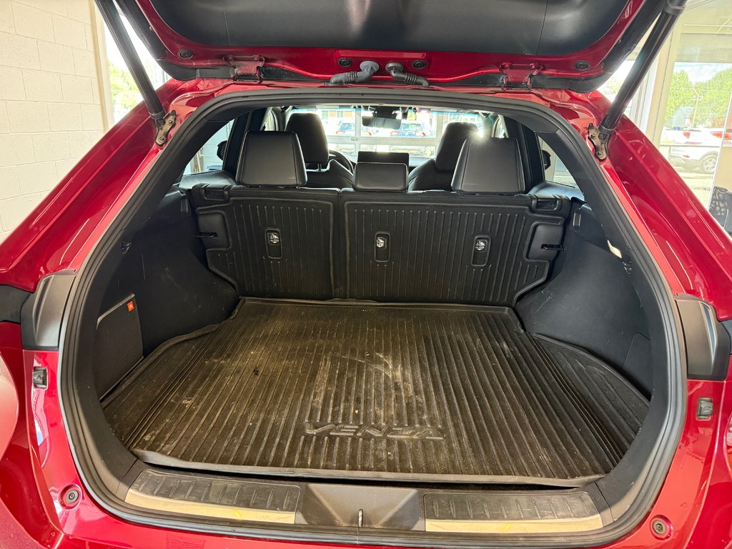 Toyota Venza Limited 2021 à Magog, Québec - 9 - w1024h768px