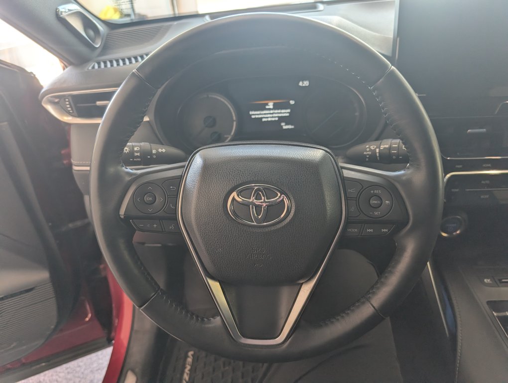 2022 Toyota Venza LIMITED AWD, GARANTIE JUSQU EN 2027, in Magog, Quebec - 16 - w1024h768px