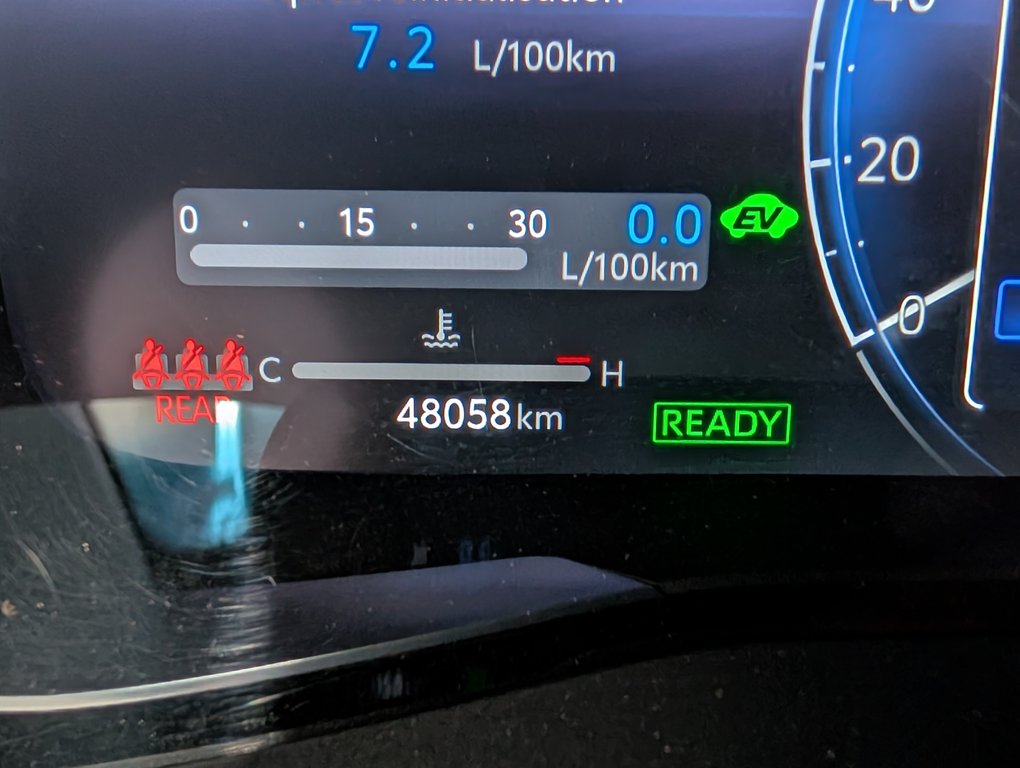 2024 Toyota Venza LIMITED AWD, in Magog, Quebec - 24 - w1024h768px