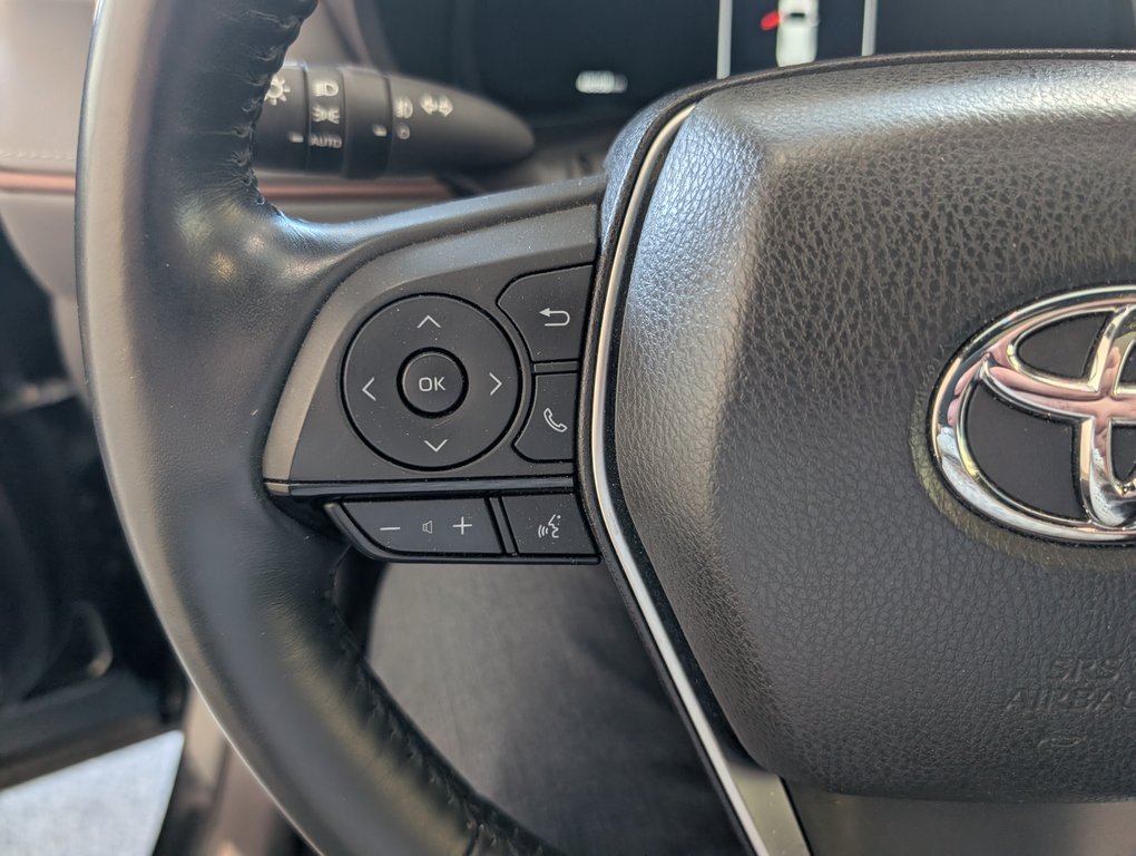 2024 Toyota Venza LIMITED AWD, in Magog, Quebec - 21 - w1024h768px