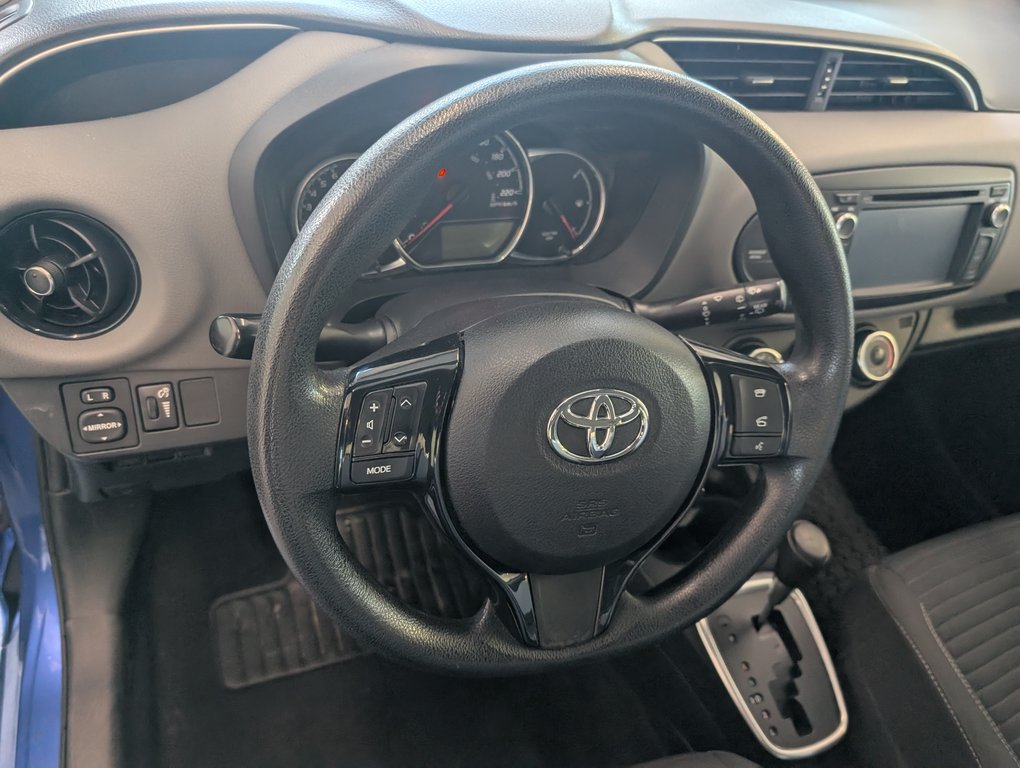 Toyota Yaris Hatchback LE, AUTOMATIQUE, A/C, 2018 à Magog, Québec - 9 - w1024h768px
