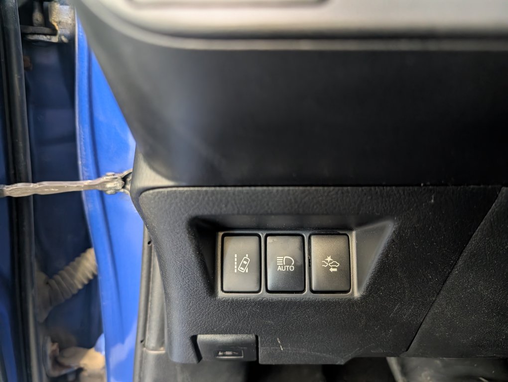 Toyota Yaris Hatchback LE, AUTOMATIQUE, A/C, 2018 à Magog, Québec - 20 - w1024h768px