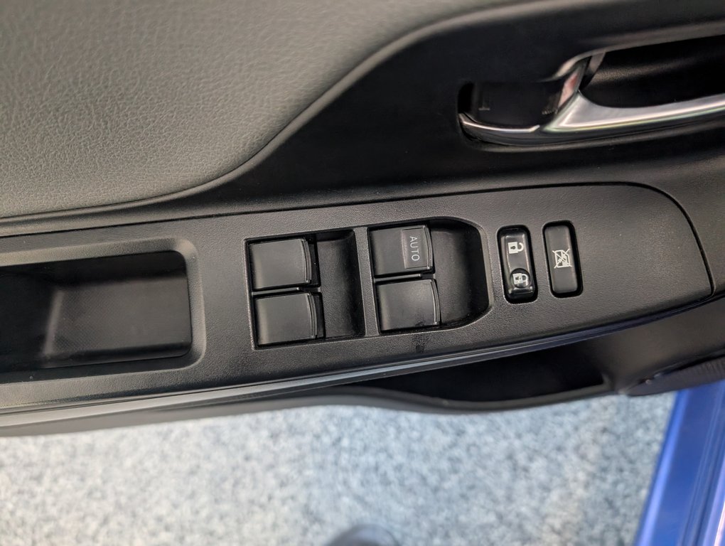 Toyota Yaris Hatchback LE, AUTOMATIQUE, A/C, 2018 à Magog, Québec - 10 - w1024h768px