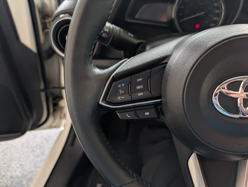 Toyota Yaris Hatchback XLE AUTOMATIQUE, 2020 à Magog, Québec - 18 - w1024h768px