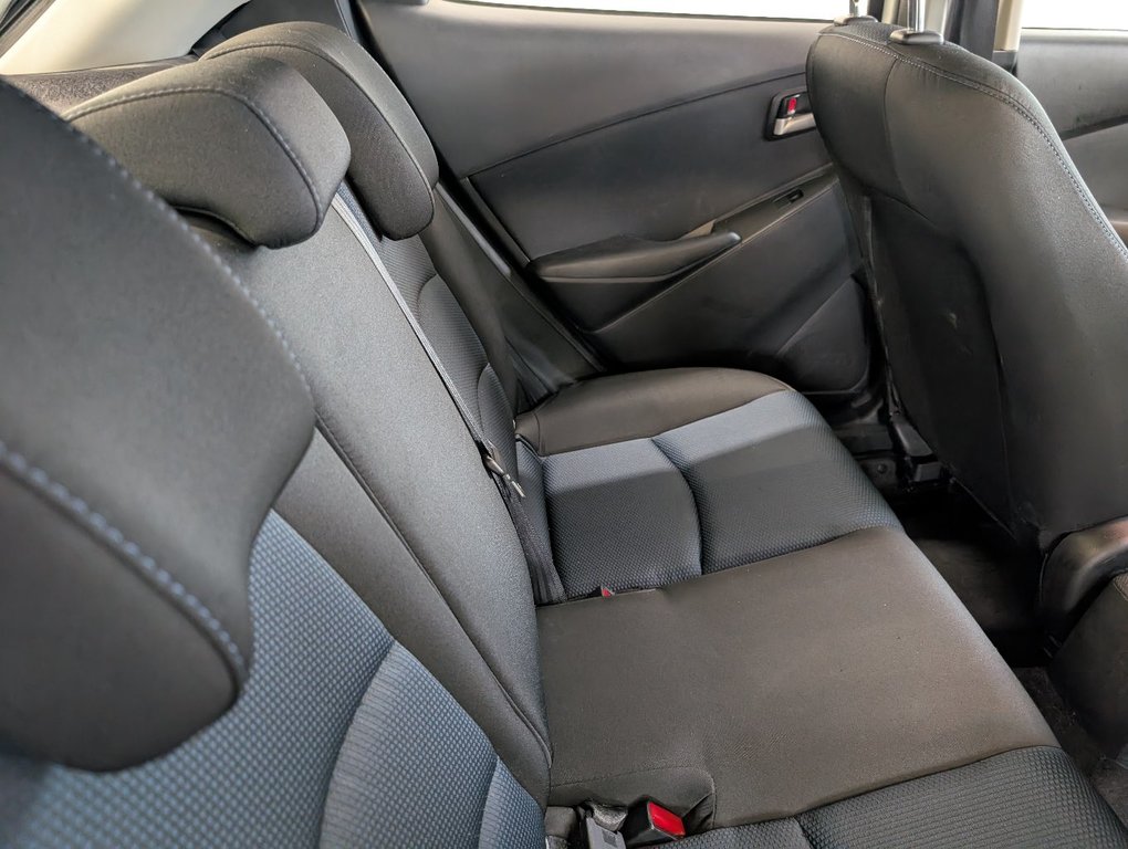 Toyota Yaris Hatchback A/C, 2020 à Magog, Québec - 8 - w1024h768px