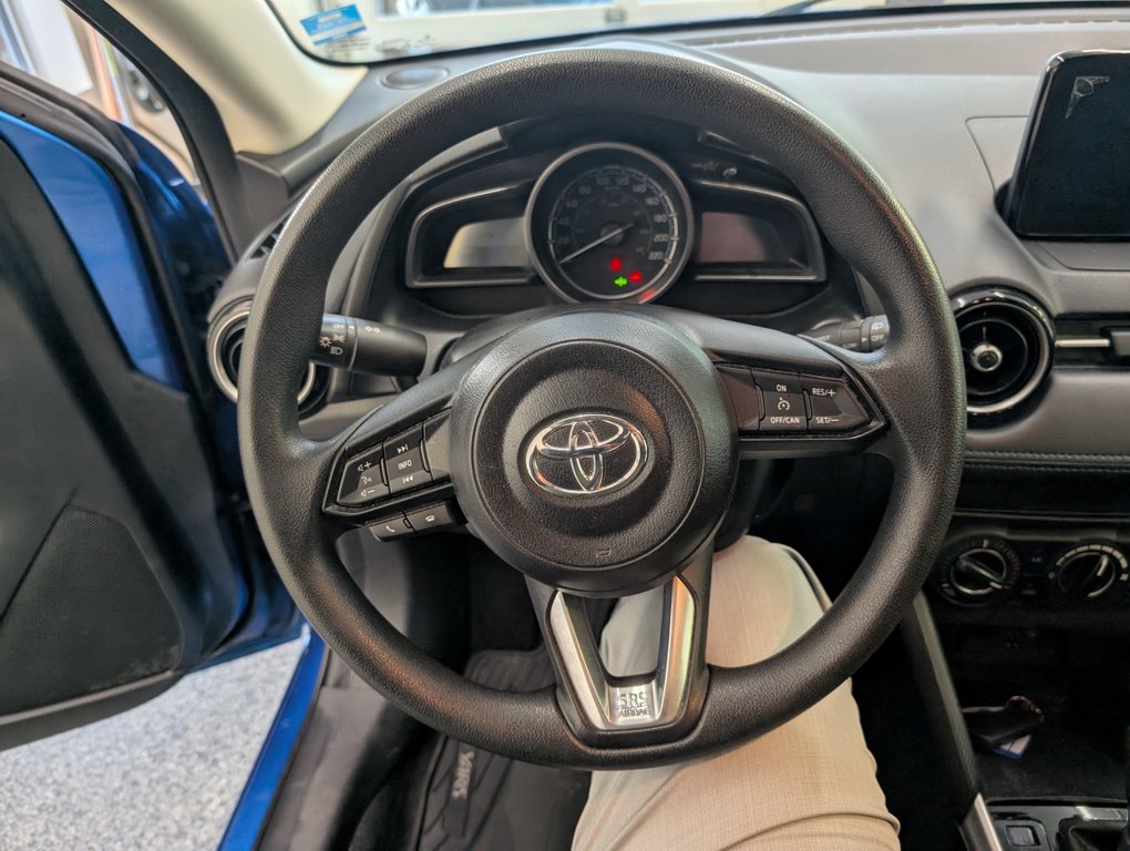 Toyota Yaris Hatchback LE, AUTOMATIQUE, 2020 à Magog, Québec - 11 - w1024h768px