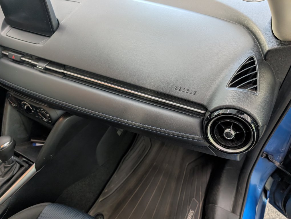 Toyota Yaris Hatchback LE, AUTOMATIQUE, 2020 à Magog, Québec - 7 - w1024h768px