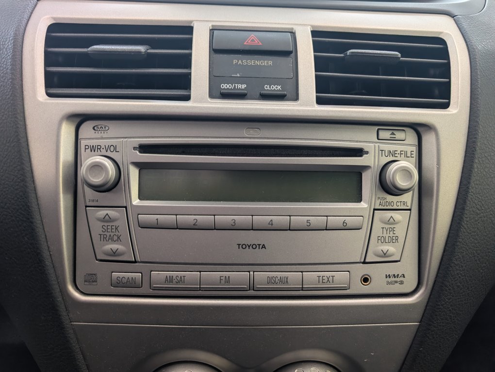 Toyota Yaris AUTOMATIQUE, 2009 à Magog, Québec - 15 - w1024h768px