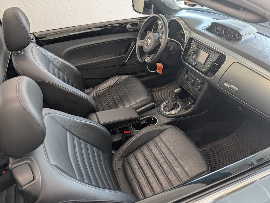 2015 Volkswagen Beetle Convertible Sportline, AUTOMATIQUE, in Magog, Quebec - 8 - w1024h768px