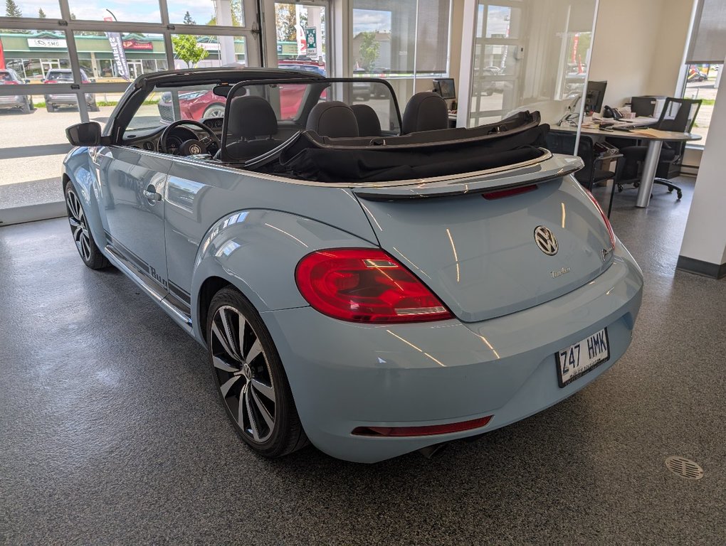 2015 Volkswagen Beetle Convertible Sportline, AUTOMATIQUE, in Magog, Quebec - 5 - w1024h768px