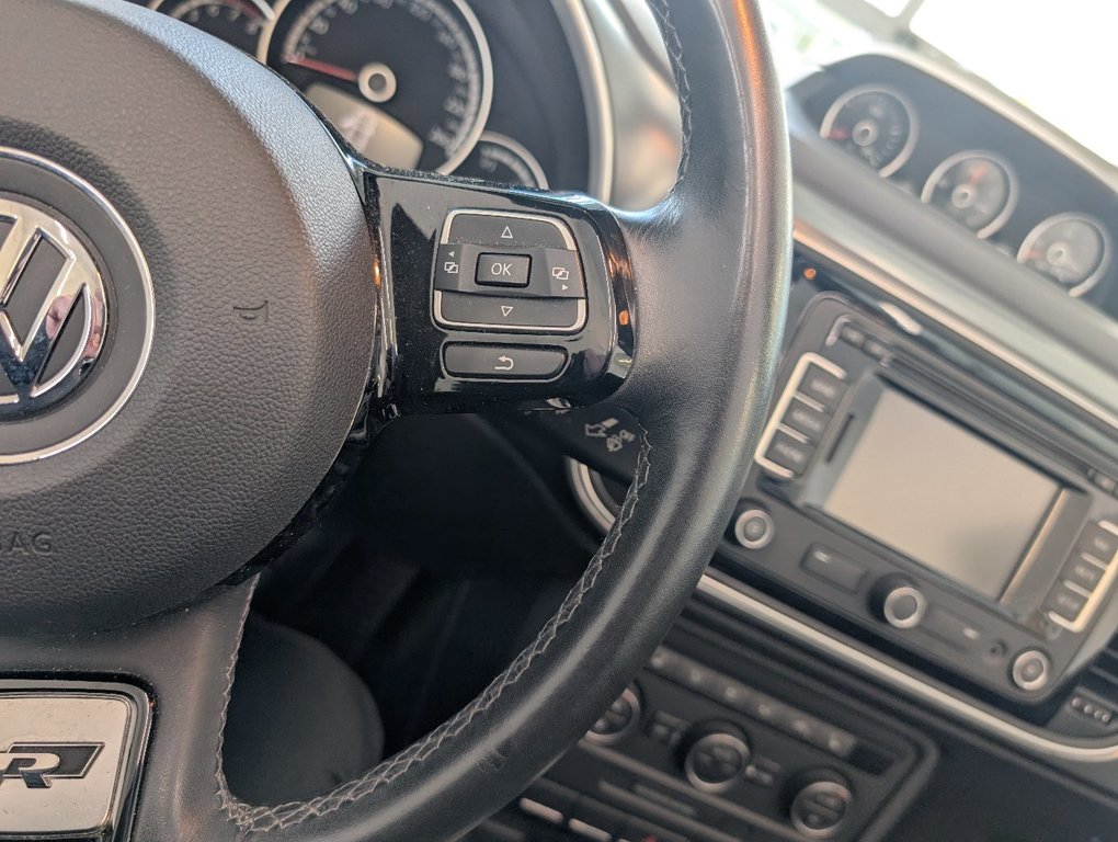 2015 Volkswagen Beetle Convertible Sportline, AUTOMATIQUE, in Magog, Quebec - 18 - w1024h768px