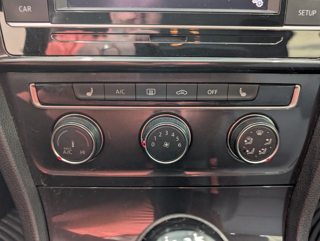 Volkswagen Golf TSI, 2018 à Magog, Québec - 17 - w1024h768px