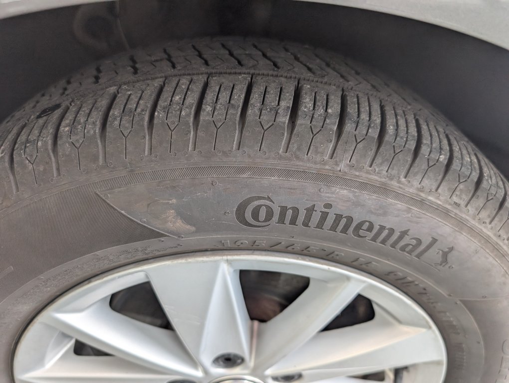 Volkswagen Golf TSI, 2018 à Magog, Québec - 21 - w1024h768px