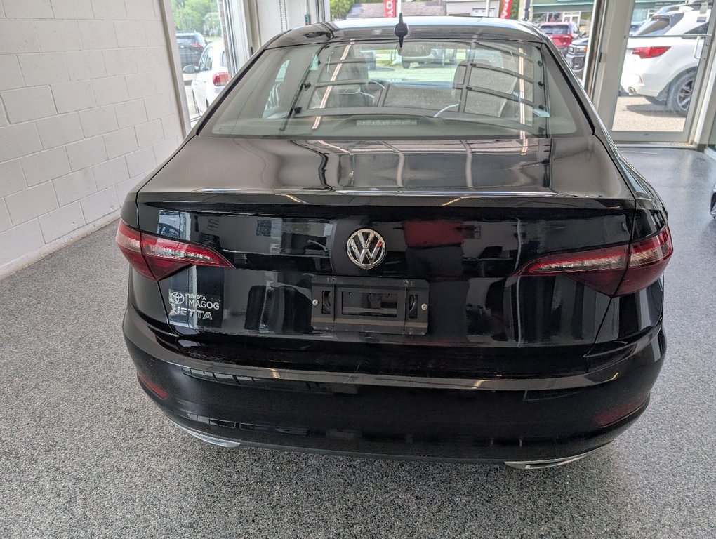 2021 Volkswagen Jetta Highline, R LINE, AUTOMATIQUE, CUIR, in Magog, Quebec - 4 - w1024h768px