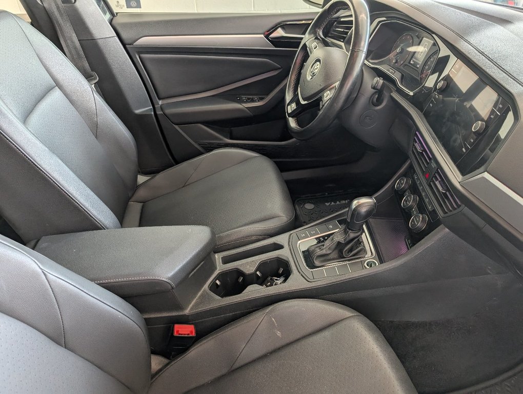 2021 Volkswagen Jetta Highline, R LINE, AUTOMATIQUE, CUIR, in Magog, Quebec - 9 - w1024h768px
