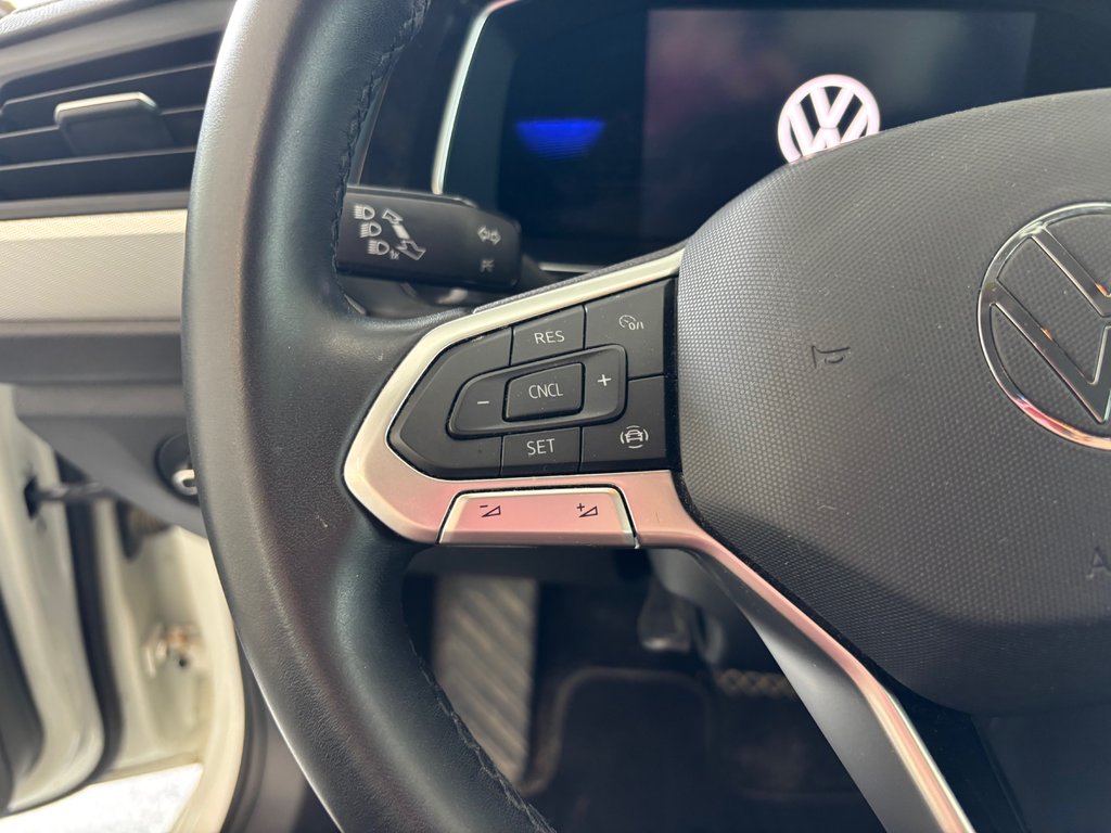 2023 Volkswagen Jetta Trendline in Magog, Quebec - 15 - w1024h768px