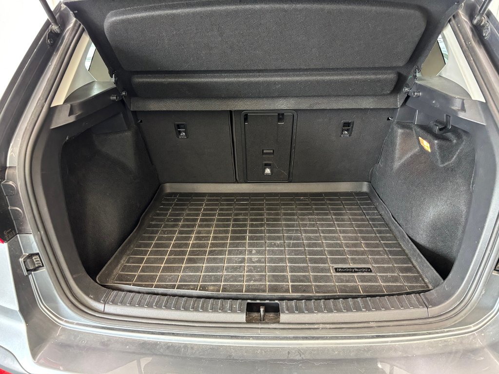 2023 Volkswagen Taos Comfortline in Magog, Quebec - 9 - w1024h768px