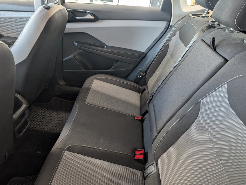2024 Volkswagen Taos Trendline, AWD, in Magog, Quebec - 10 - w1024h768px