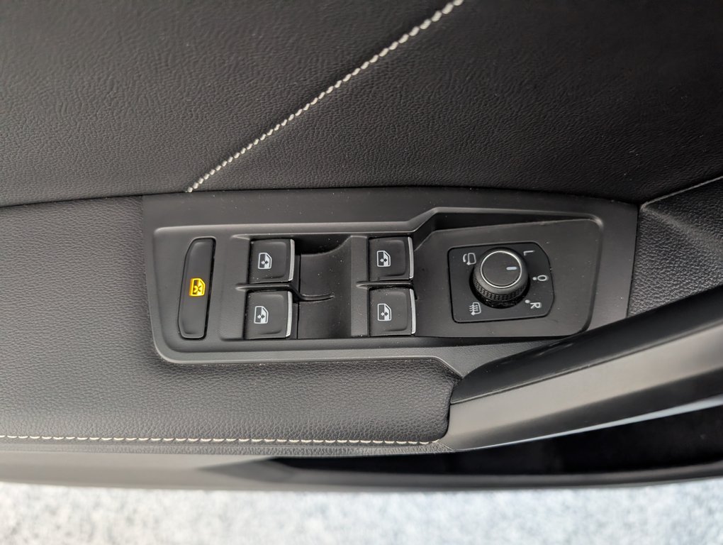 2024 Volkswagen Tiguan Highline R-Line in Magog, Quebec - 15 - w1024h768px