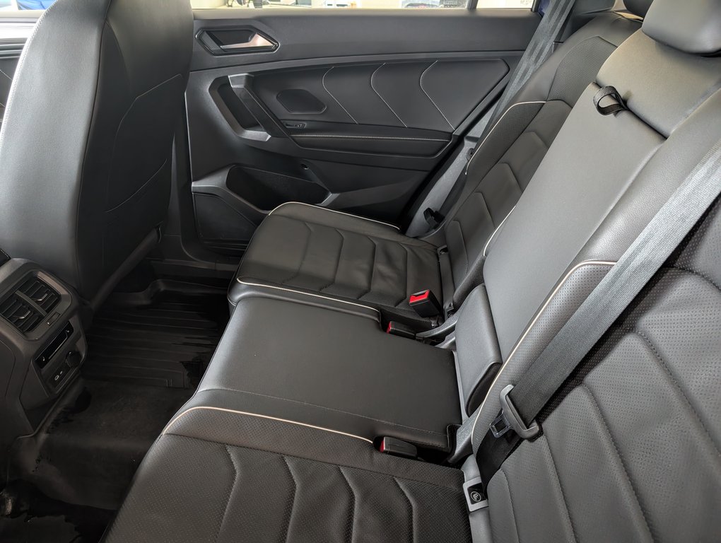 2024 Volkswagen Tiguan Highline R-Line in Magog, Quebec - 11 - w1024h768px