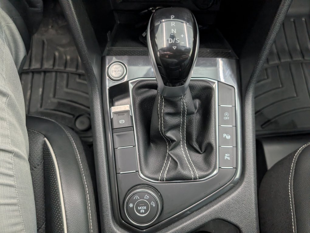 2024 Volkswagen Tiguan Highline R-Line in Magog, Quebec - 17 - w1024h768px
