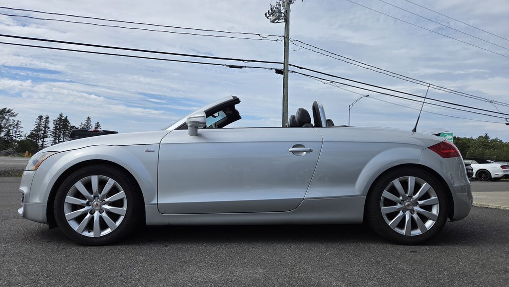 2010 Audi TT Roadster S LINE   2.0T CONVERTIBLE in Matane, Quebec - 10 - w1024h768px
