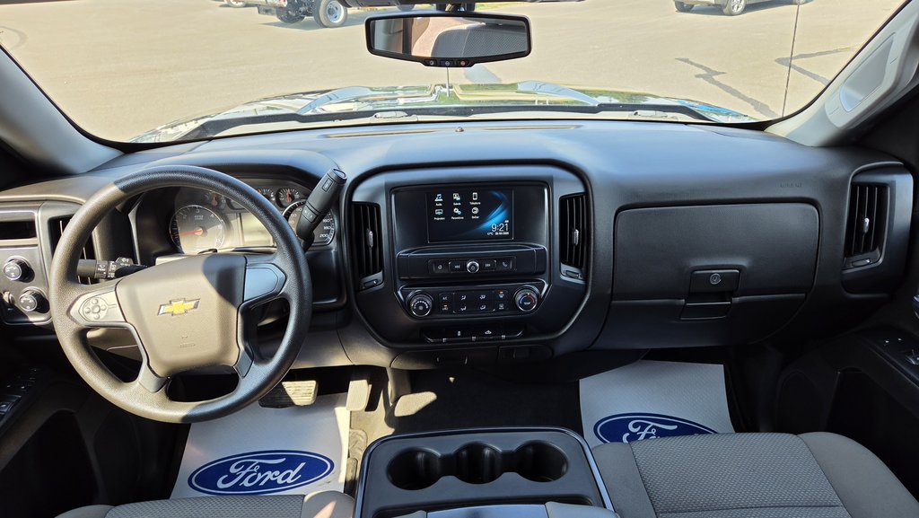Chevrolet Silverado 1500 LD Custom 2019 à Matane, Québec - 16 - w1024h768px