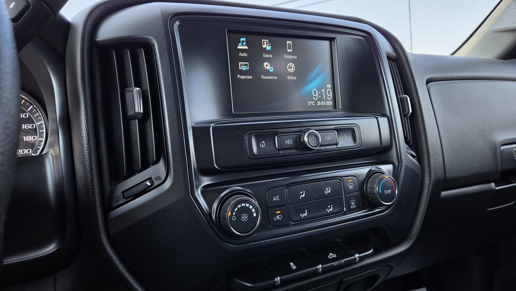 Chevrolet Silverado 1500 LD Custom 2019 à Matane, Québec - 19 - w1024h768px