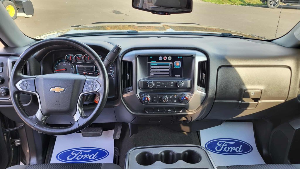 2015 Chevrolet Silverado 1500 LT in Matane, Quebec - 12 - w1024h768px