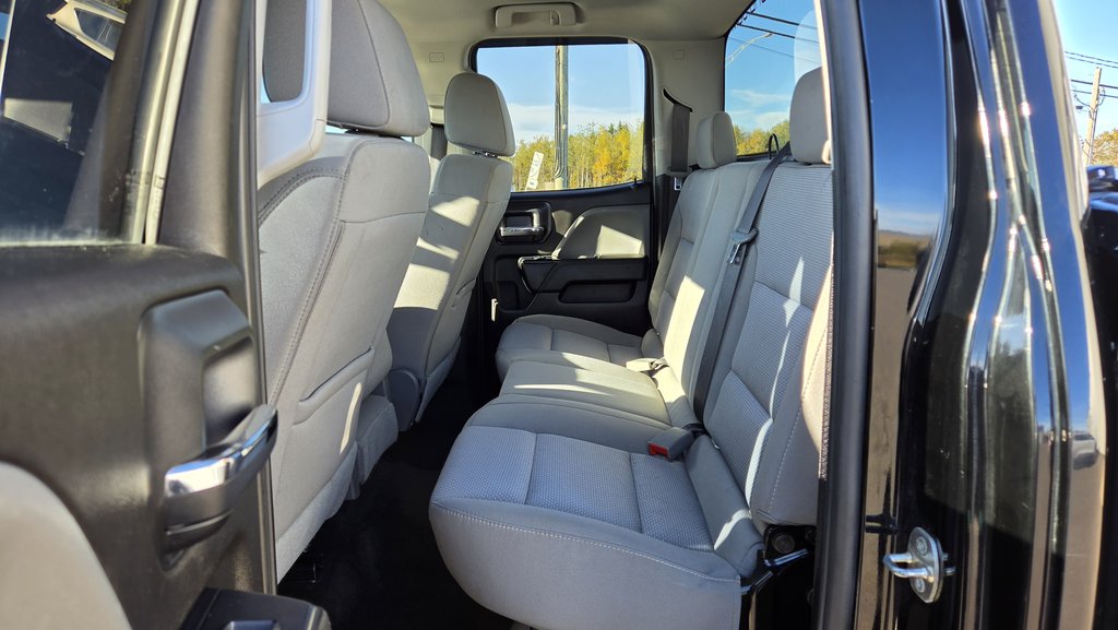 Chevrolet Silverado 1500 Work Truck 2018 à Matane, Québec - 18 - w1024h768px