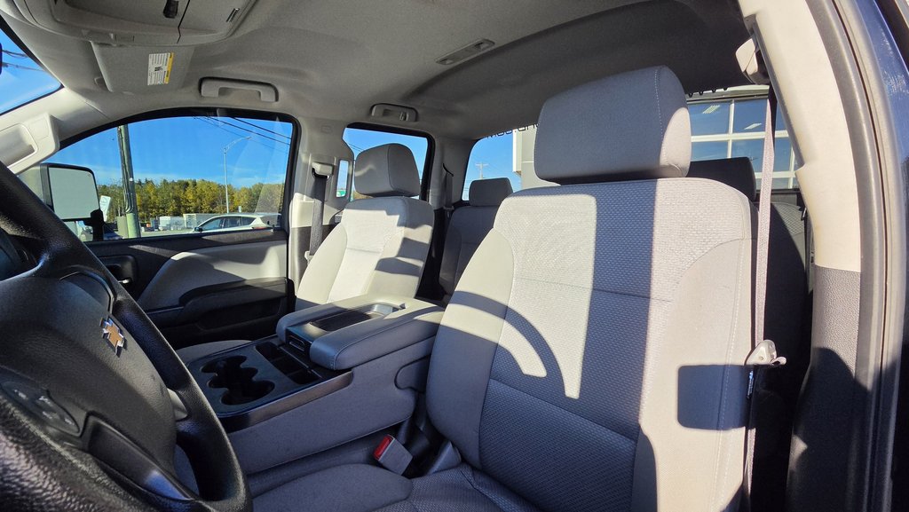Chevrolet Silverado 1500 Work Truck 2018 à Matane, Québec - 13 - w1024h768px