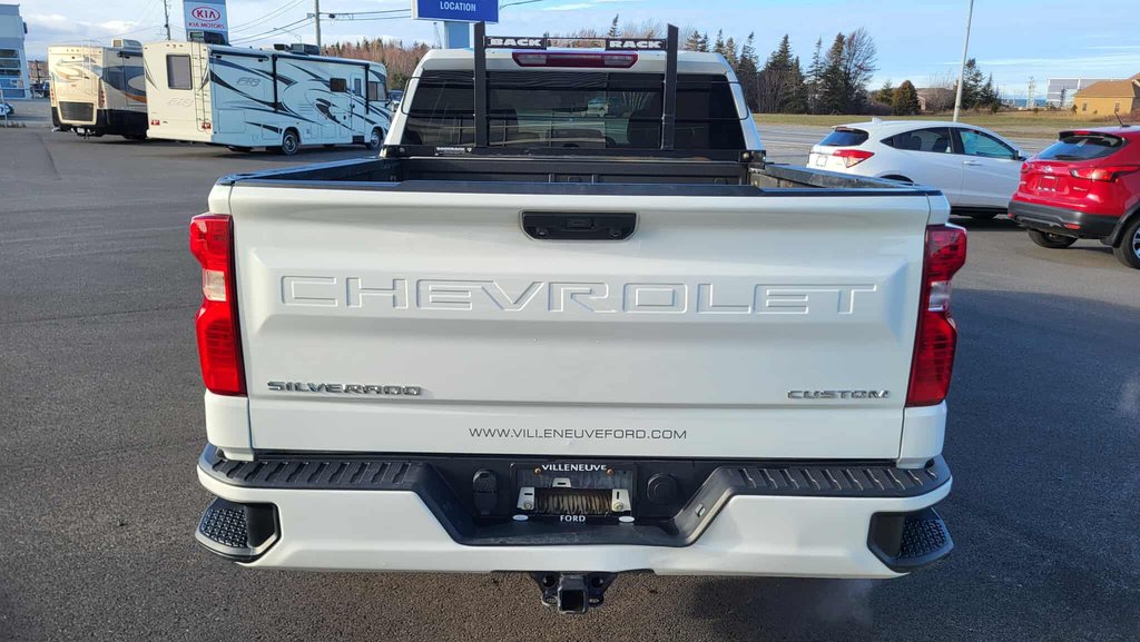 2023 Chevrolet Silverado 1500 Custom in Matane, Quebec - 5 - w1024h768px