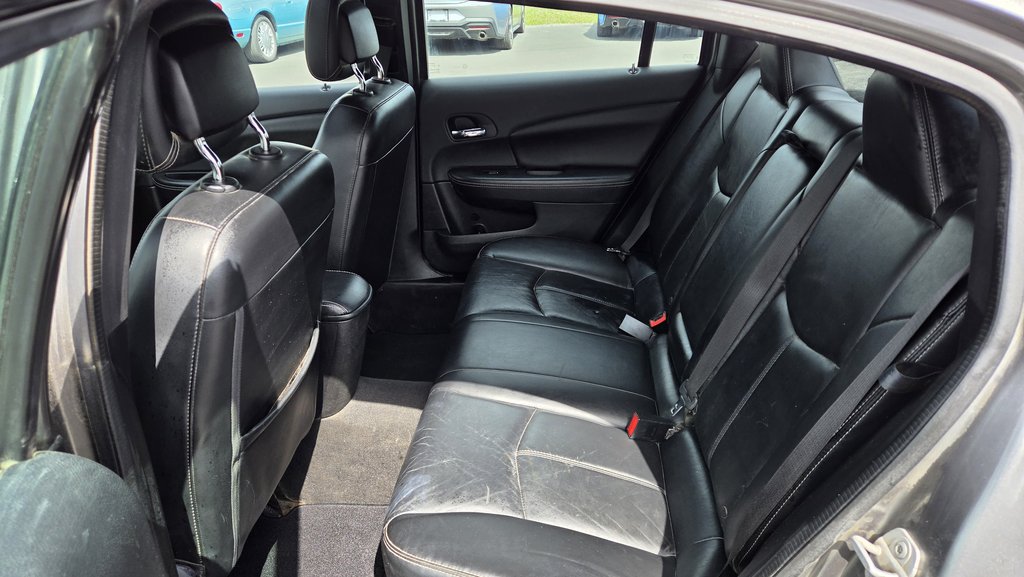 Chrysler 200 Limited 2013 à Matane, Québec - 19 - w1024h768px