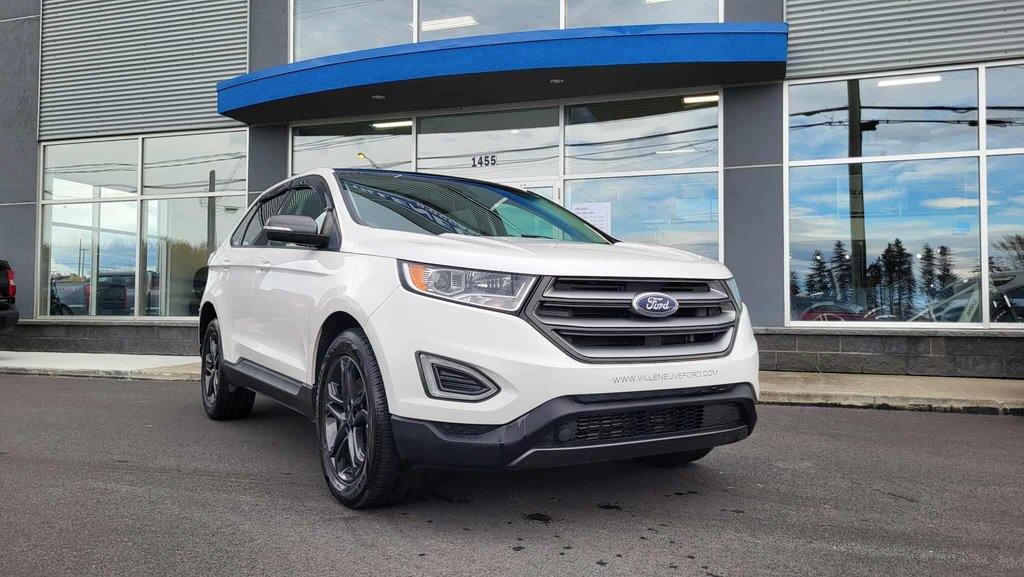 Ford Edge SEL  ENSEMBLE DÉCOR  AWD 2018 à Matane, Québec - 8 - w1024h768px