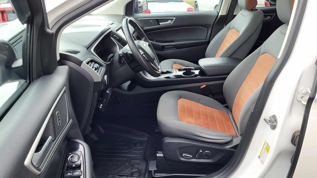 Ford Edge SEL  ENSEMBLE DÉCOR  AWD 2018 à Matane, Québec - 12 - w1024h768px