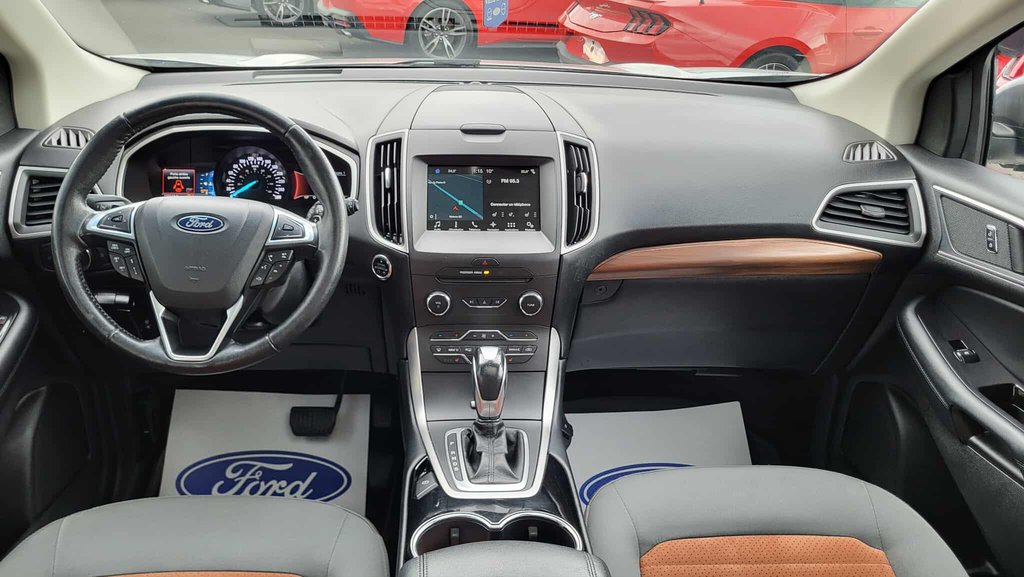 Ford Edge SEL  ENSEMBLE DÉCOR  AWD 2018 à Matane, Québec - 11 - w1024h768px