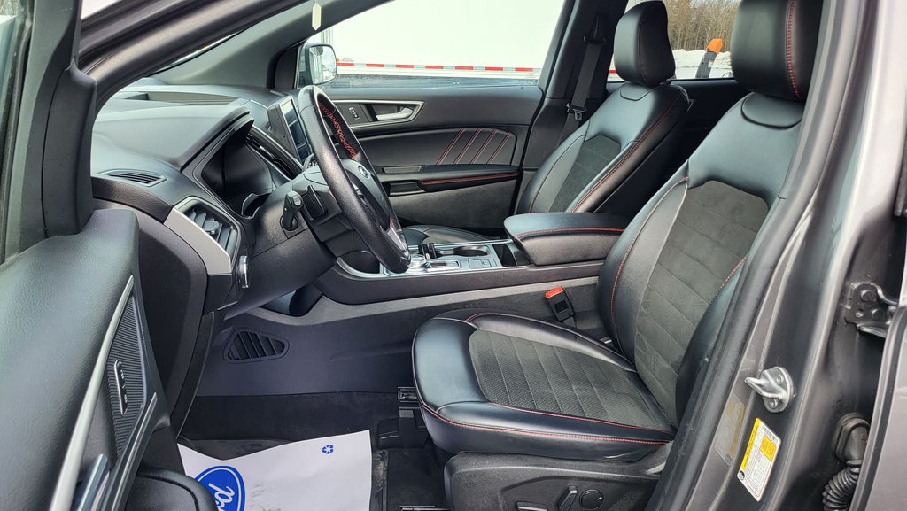 Ford Edge ST-LIne 2023 à Matane, Québec - 16 - w1024h768px